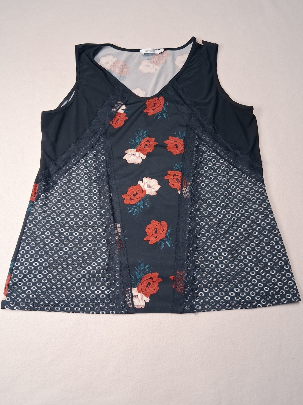 Ricki's Navy Floral Lace-Panel Tank with Red & Cream Roses